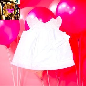 Ralph Lauren
Baby Girl's Batiste Smocked Top🌸💕